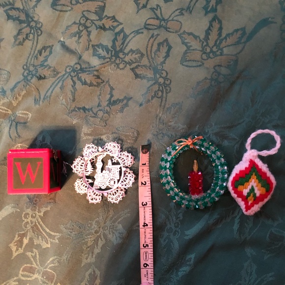 Bundle of 4 Christmas Tree Ornaments Vintage - Picture 8 of 13